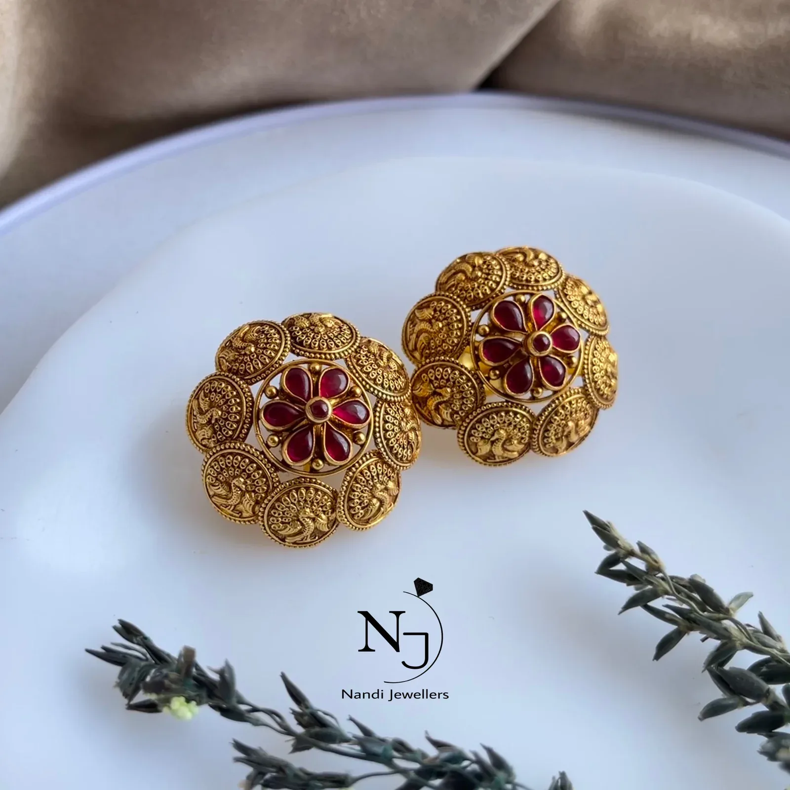 Bombay Ladies Ring (92 + 4)